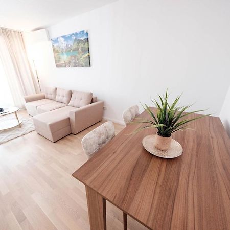 Brand New Luxury Apartment In The Heart Of בראשוב מראה חיצוני תמונה