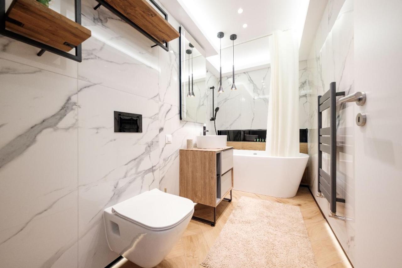 Brand New Luxury Apartment In The Heart Of בראשוב מראה חיצוני תמונה